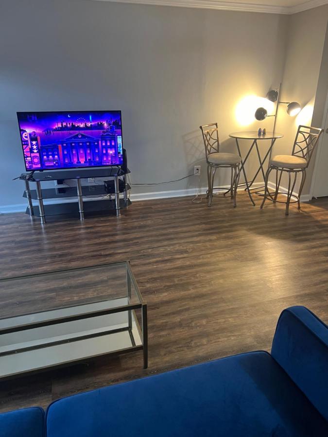 Indigo Downtownwalkable Kingbed Apartman RaleighRaleigh  Kültér fotó